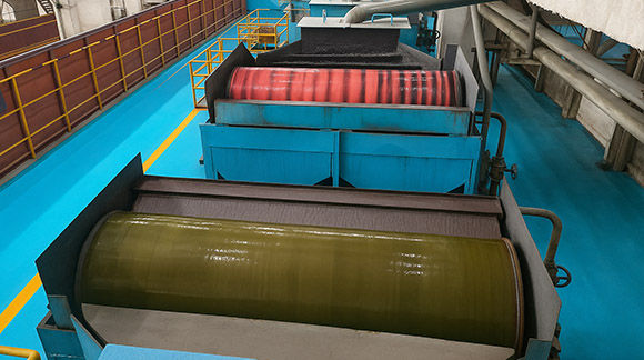 نظام تزييت ثنائي الخط لآلات التعويم