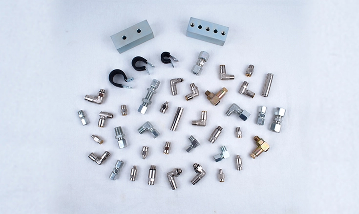 الأنواع الشائعة لملحقات نظام التشحيم